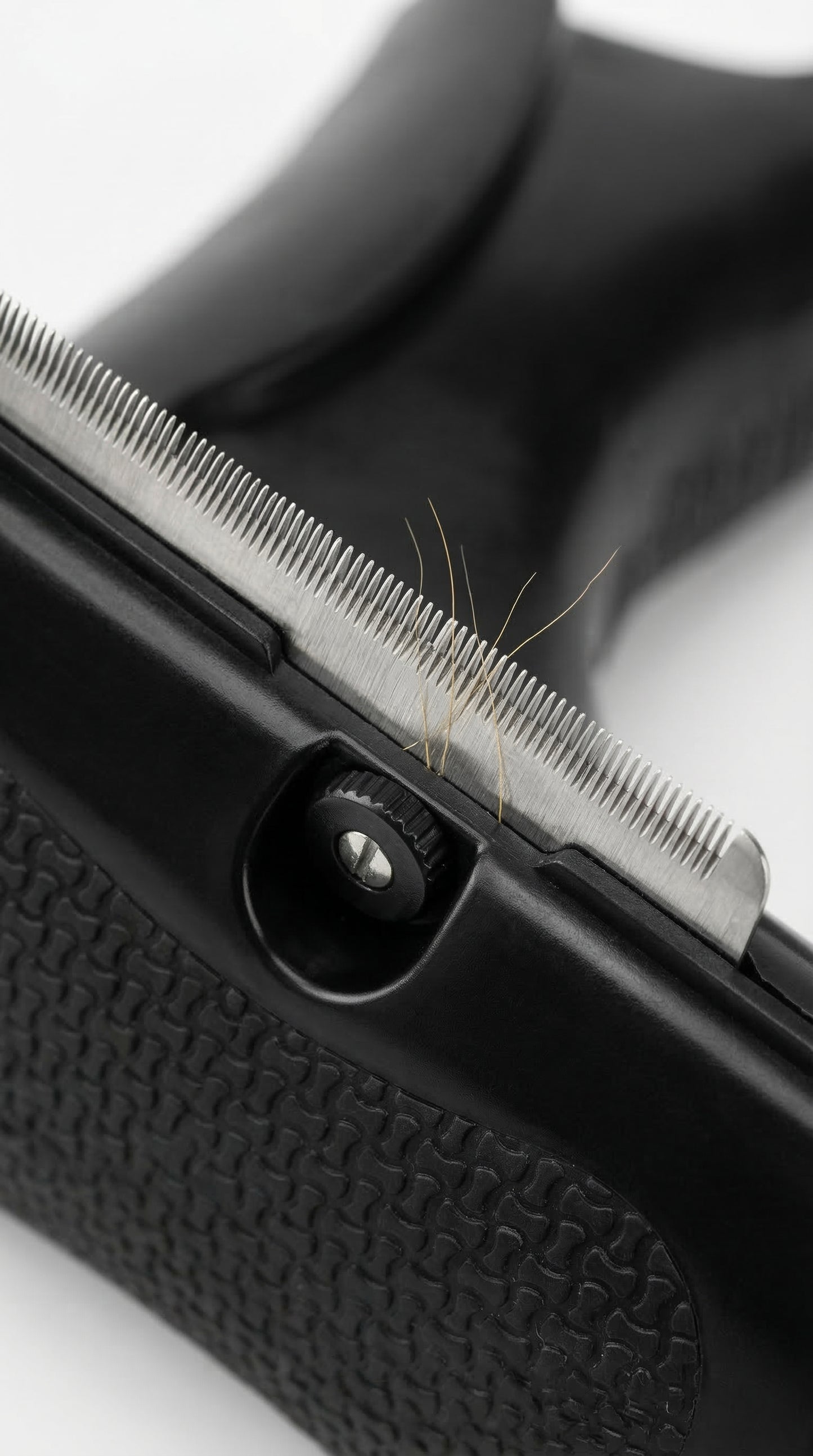 One-Piece Ergonomic Pet Grooming Brush – Professional Fur Removal for Cats & Dogs